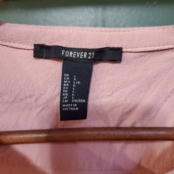 Forever 21 | Blush Sleeveless Top - Picture 3 of 4